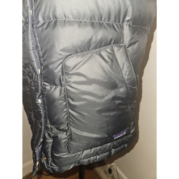 Patagonia Women's Bivy Hooded Vest Smolder Blue Navy/Maroon 27747 Sz Medium EUC - Picture 4 of 13